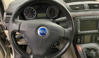Fiat Croma con golpe en venta lleno